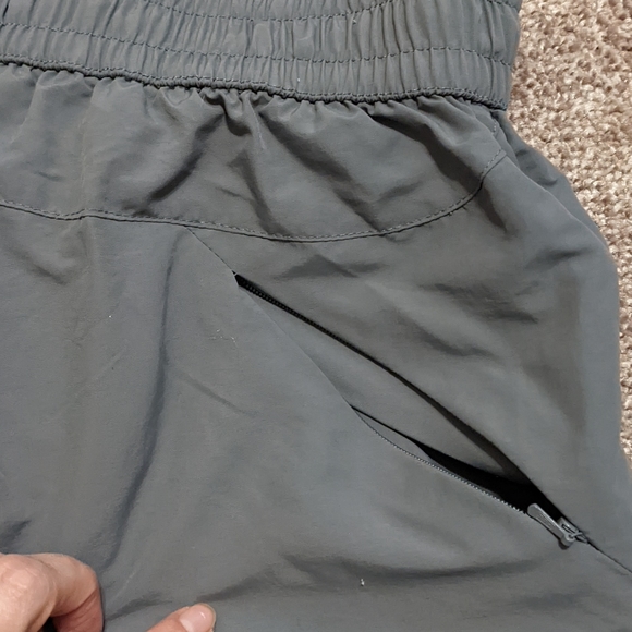 Women's Bontrager Gray Dual Sport Cycling Short MTB Padding Size Small - Picture 10 of 17